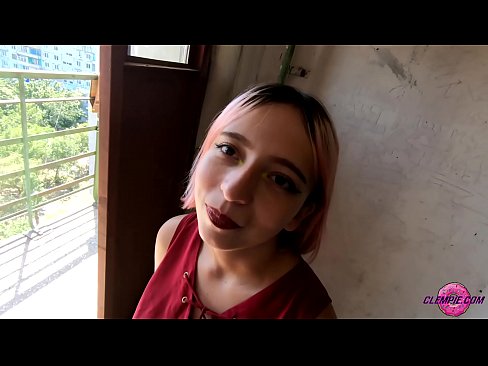 ❤️ شاگرد سينوئل چوسي ٿو هڪ اجنبي کي ٻاهر جي پوئتي ۾ - هن جي منهن تي ️❌ ️❤